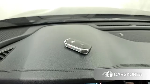 Kia K7 Premier Hybrid id 3054948 из Кореи 9