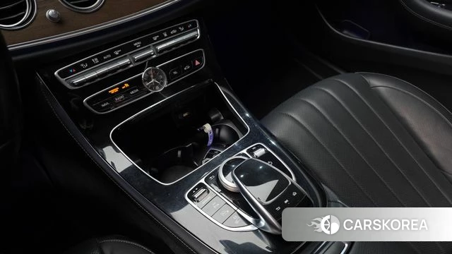 Mercedes-Benz E-Class W213 id 4562361 из Кореи 9