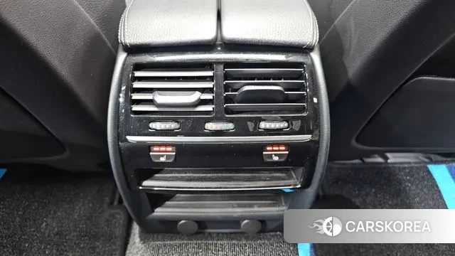 BMW 5 Series (G30) id 3374983 из Кореи 9