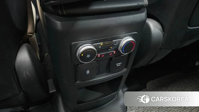 Ford Explorer 6th Generation id 4370892 из Кореи 9