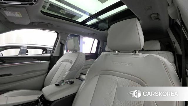 Jeep Grand Cherokee (WL) id 3799327 из Кореи 9