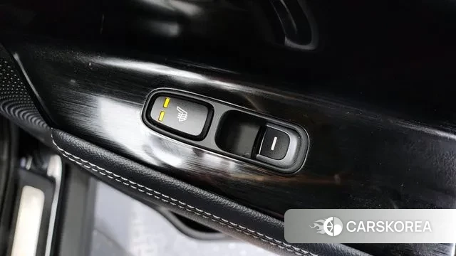 Kia Niro EV id 3646140 из Кореи 9