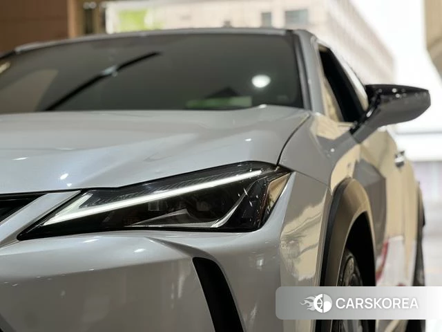 Lexus UX id 4359515 из Китая 9
