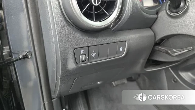 Hyundai The New Kona id 3615909 из Кореи 9