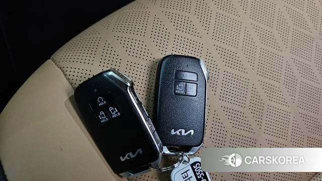 Kia Carnival 4th generation id 4409647 из Кореи 9