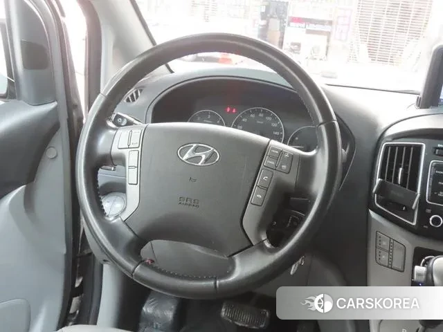 Hyundai The New Grand Starex id 3748501 из Кореи 9