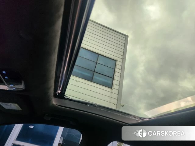 Hyundai Grandeur Hybrid (GN7) id 3889213 из Кореи 9