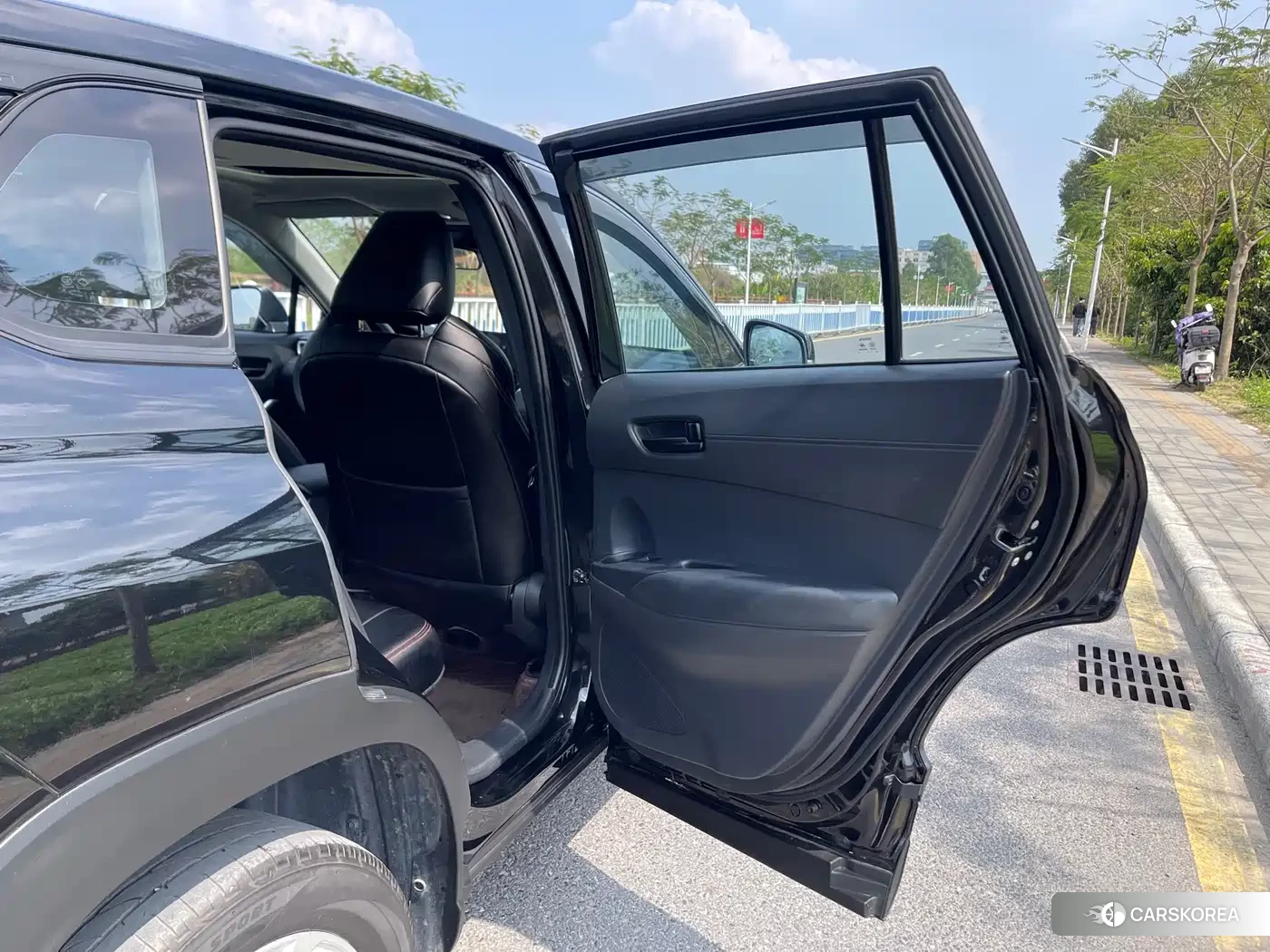 Toyota Frontlander id 4577462 из Китая 9
