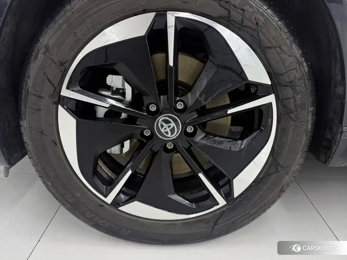 Toyota Platinum Wisdom 3X id 4577471 из Китая 9