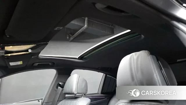 BMW 5 Series (G30) id 3620644 из Кореи 9