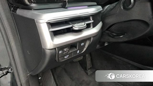 Hyundai Grandeur (GN7) id 3922238 из Кореи 9