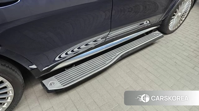 Mercedes-Benz GLS - Class X167 id 3818441 из Кореи 9