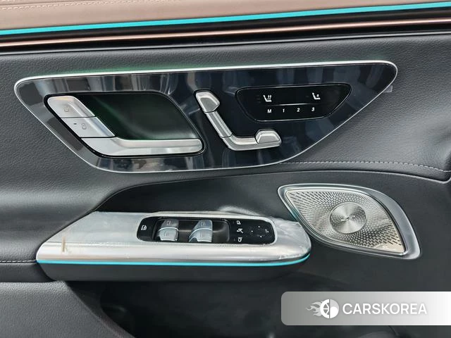 Mercedes-Benz EQE id 4278749 из Китая 9