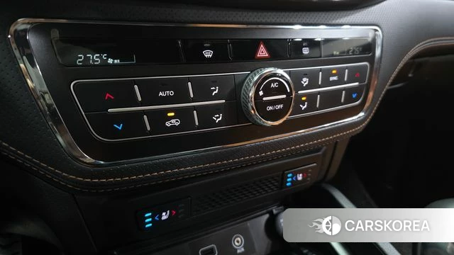 Ssangyong The New Rexton Sports Cannes id 3878306 из Кореи 9