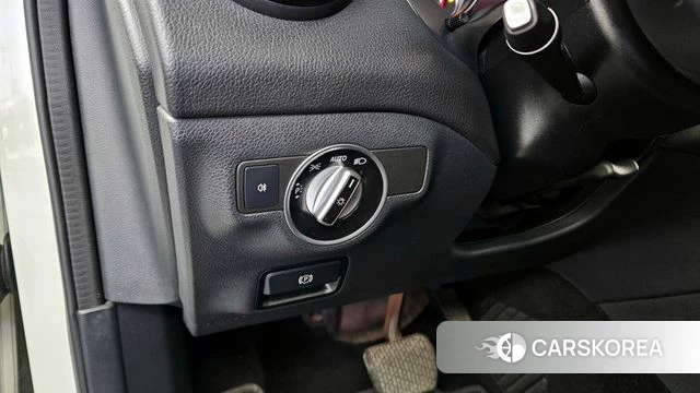 Mercedes-Benz GLA-Class X156 id 3801828 из Кореи 9