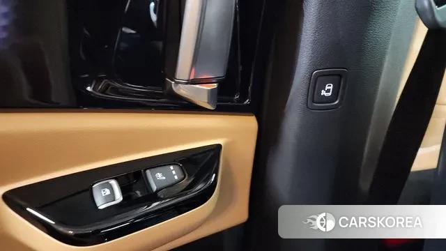 Kia Carnival 4th generation id 3763876 из Кореи 9