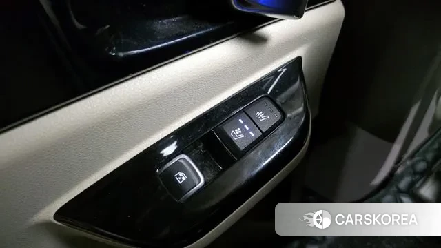 Kia Carnival 4th generation id 2976200 из Кореи 9