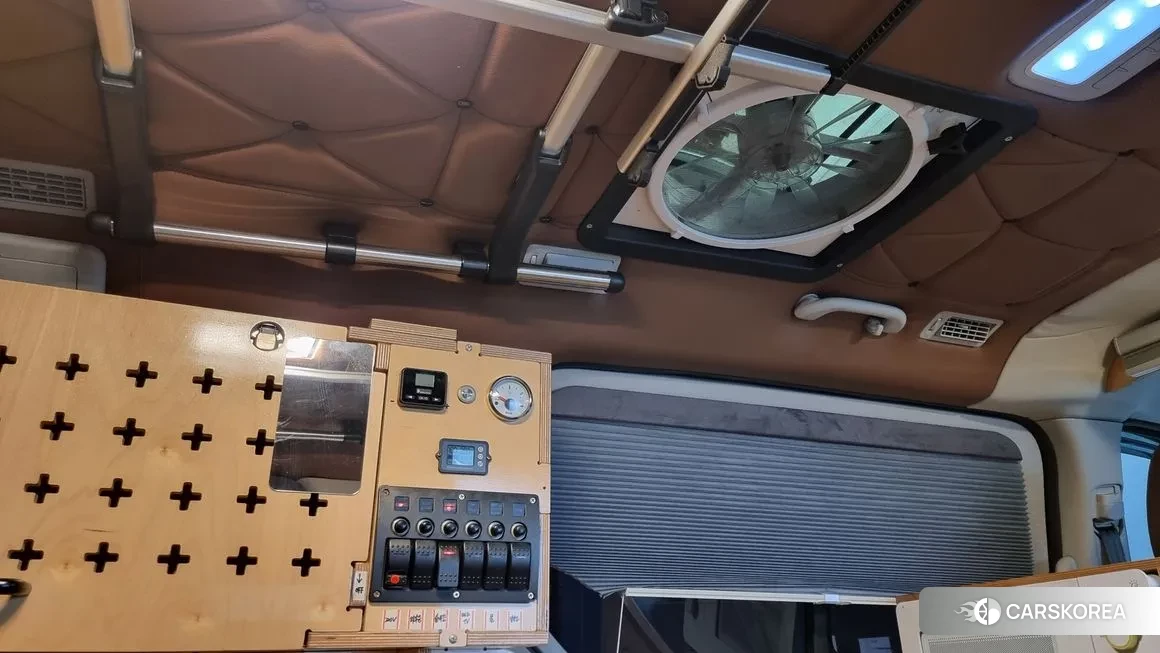 Hyundai The New Grand Starex id 2154480 из Кореи 9