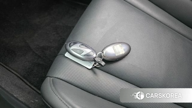 Hyundai Grandeur Hybrid (GN7) id 4194311 из Кореи 9