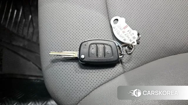 Hyundai The New Grand Starex id 3060736 из Кореи 9