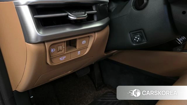 Hyundai Grandeur (GN7) id 3903219 из Кореи 9