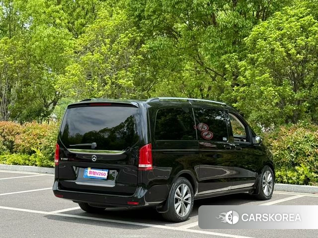 Mercedes-Benz V-class id 4348630 из Китая 9
