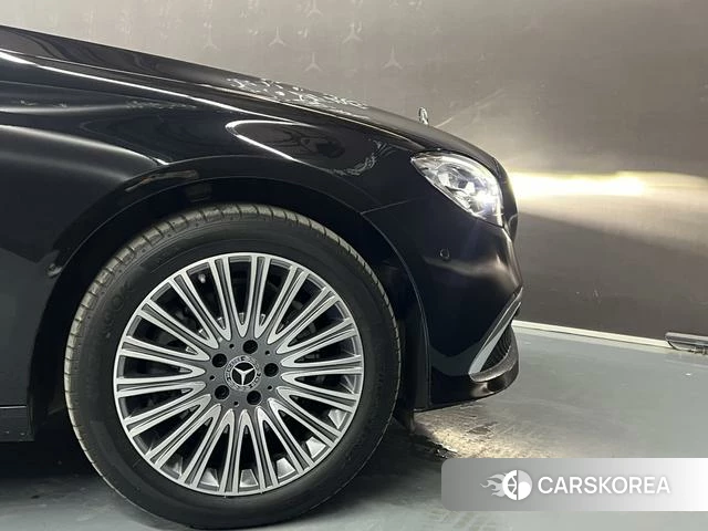 Mercedes-Benz E-class id 4275530 из Китая 9