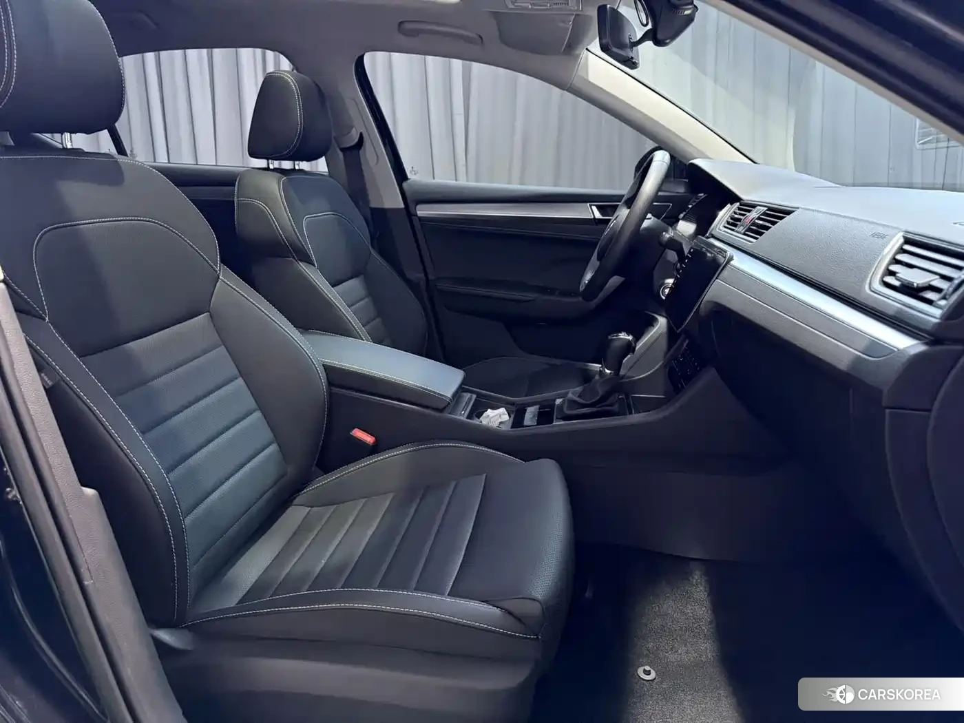 Skoda Superb id 4664386 из Китая 9