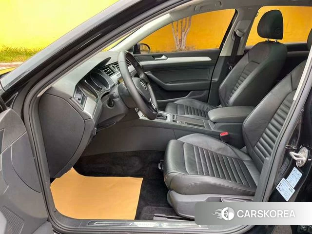 Volkswagen Magotan id 3857672 из Китая 9