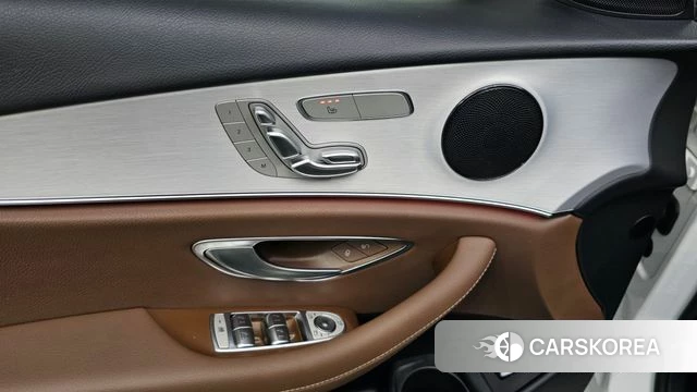 Mercedes-Benz E-Class W213 id 4396439 из Кореи 9