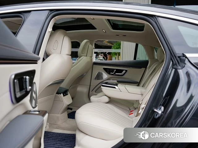 Mercedes-Benz EQS id 4277513 из Китая 9