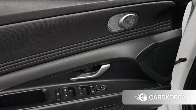 Hyundai Avante (CN7) id 3566763 из Кореи 9