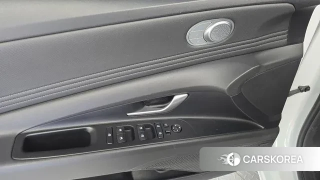 Hyundai Avante (CN7) id 3267869 из Кореи 9