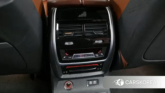 BMW X7 (G07) id 3374222 из Кореи 9