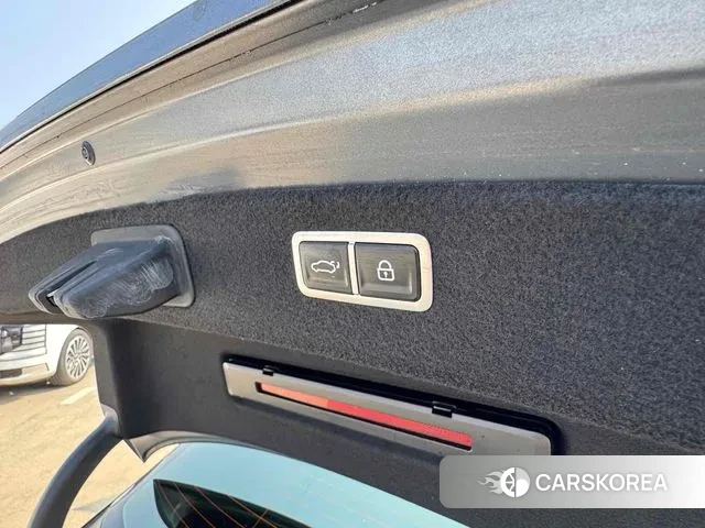 Genesis Electrified G80 (RG3) id 3701832 из Кореи 9