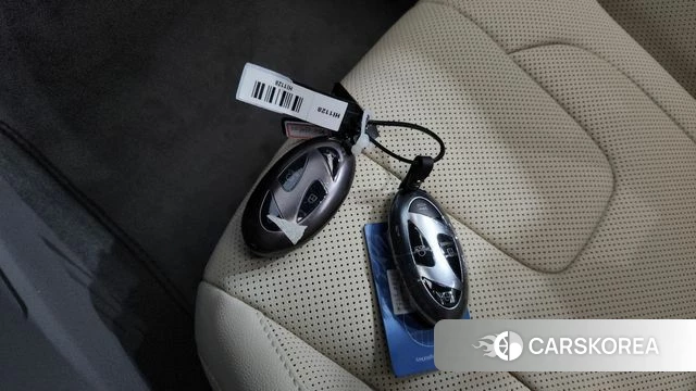 Hyundai The New Avante (CN7) id 4279695 из Кореи 9