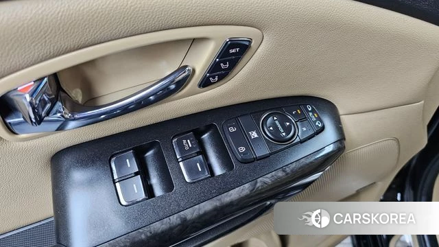 Kia The New Carnival id 3845122 из Кореи 9