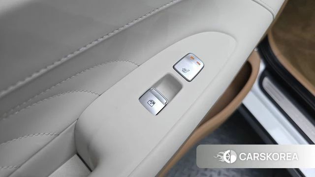 Hyundai The New Grandeur IG Hybrid id 4482484 из Кореи 9