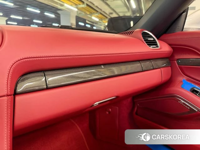 Porsche 718 Boxster id 4696493 из Кореи 9