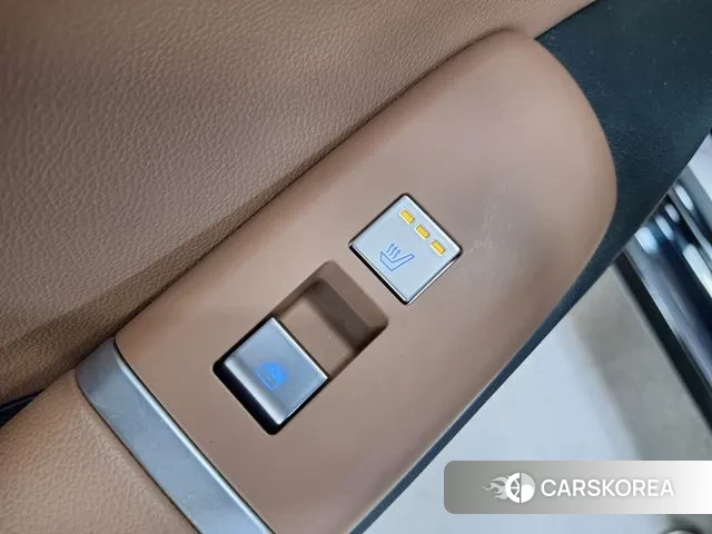 Hyundai Grandeur (GN7) id 3114764 из Кореи 9