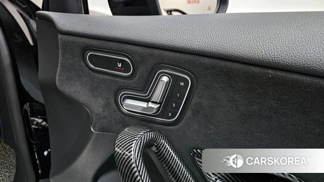Mercedes-Benz A-Class W177 id 4284043 из Кореи 9