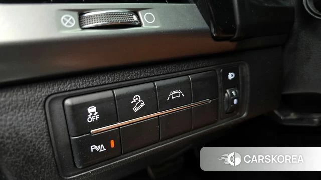 Ssangyong The New Rexton Sports Cannes id 3871385 из Кореи 9