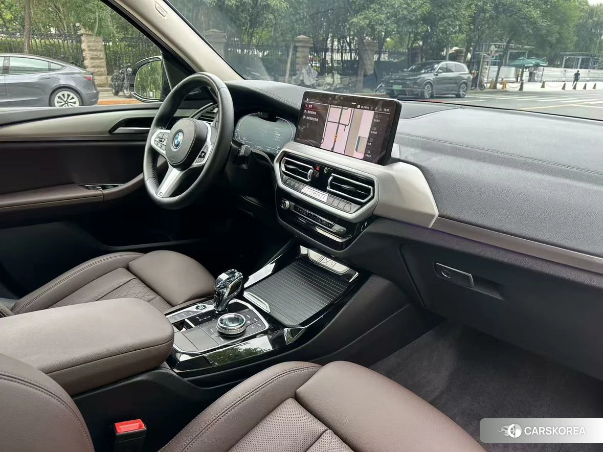 BMW iX3 id 4441325 из Китая 9