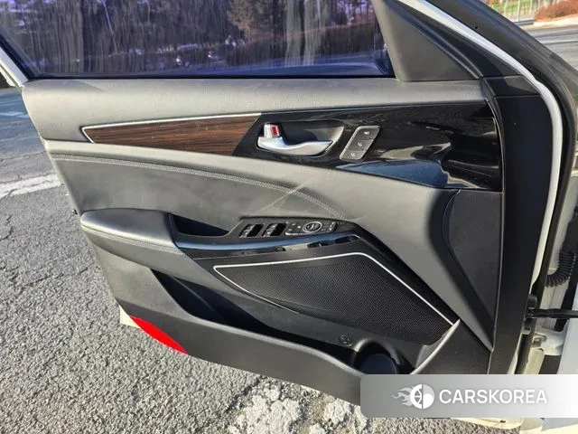 Kia Come New K7 id 3480354 из Кореи 9