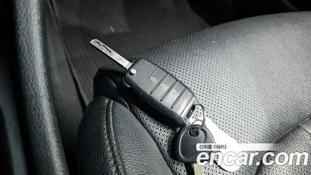 Kia K5 second generation id 2322086 из Кореи 9