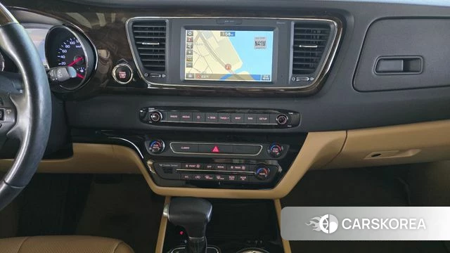 Kia The New Carnival id 4325407 из Кореи 9