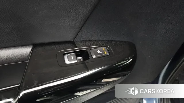 Kia Sportage The Bold id 3708714 из Кореи 9