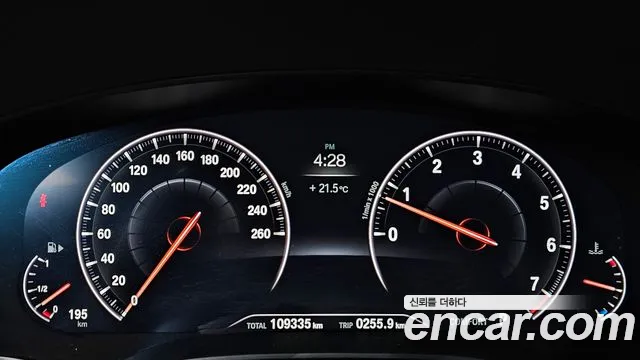 BMW 5 Series (G30) id 2540679 из Кореи 9