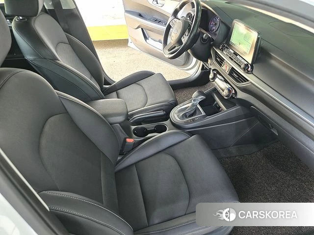 Kia Come New K3 id 3942649 из Кореи 9