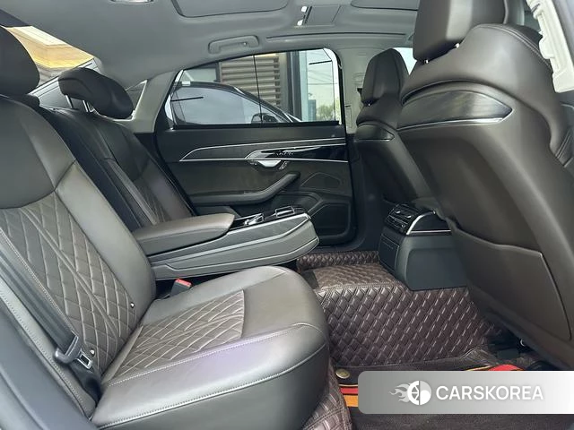 Audi A8 id 4235032 из Китая 9